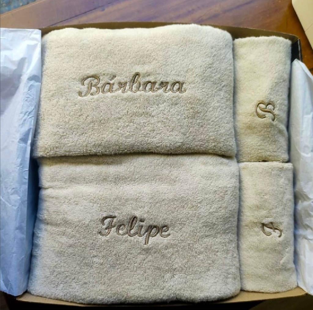 Toalhas bordadas personalizadas